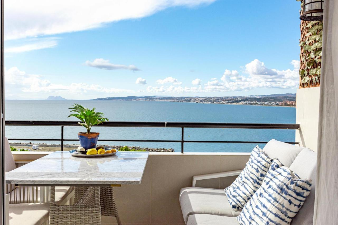 Cp - Modern Beachside Apartment In Estepona Extérieur photo