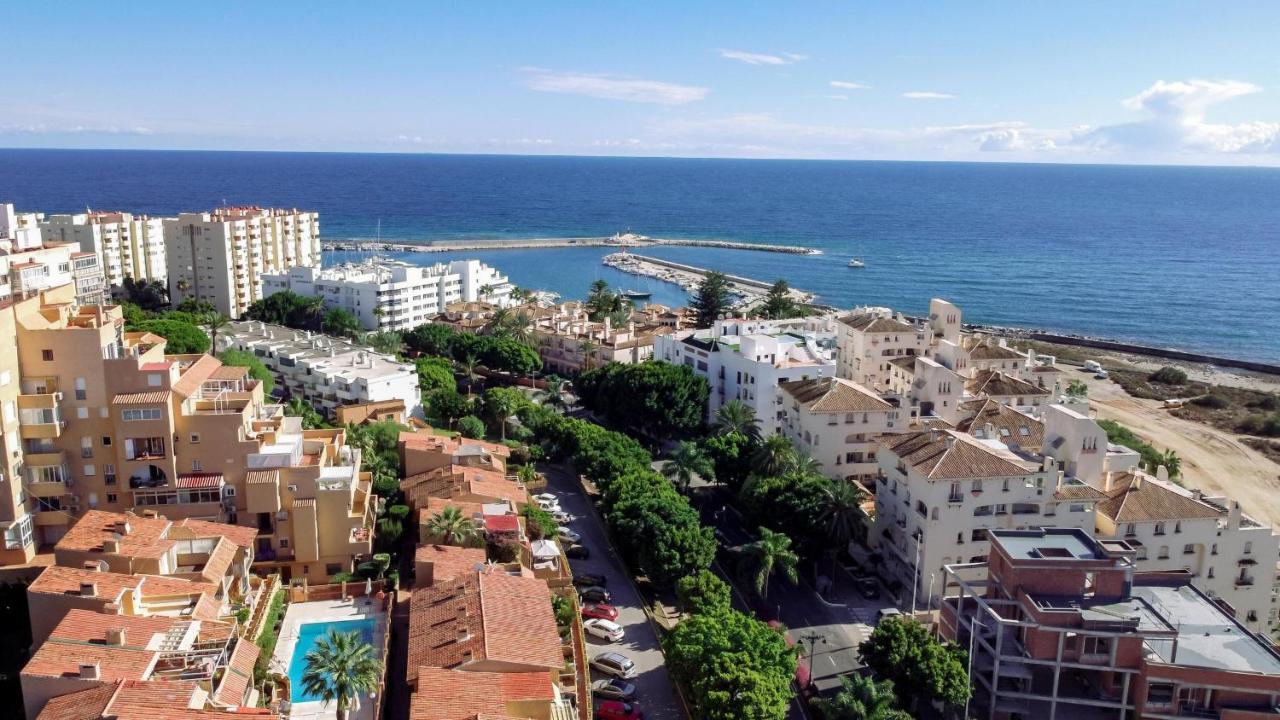 Cp - Modern Beachside Apartment In Estepona Extérieur photo